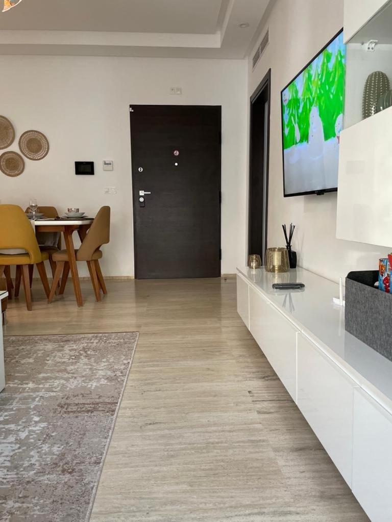 Schoene, Ruhige Neuwertige 127Qm Ferienwohnung Sidi Daoud Exterior photo