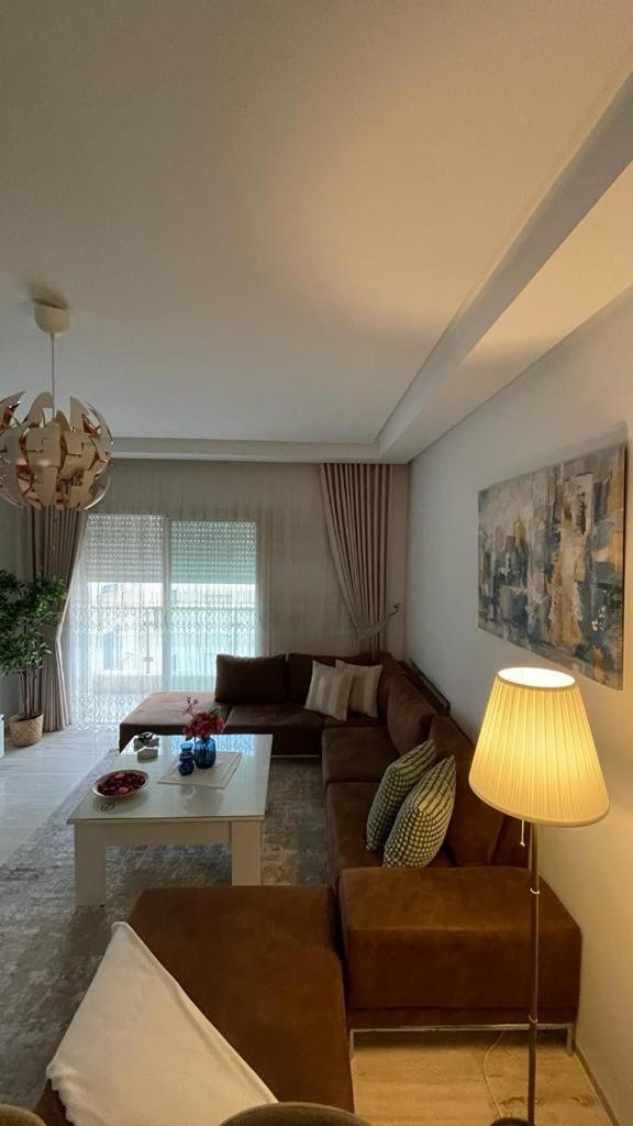Schoene, Ruhige Neuwertige 127Qm Ferienwohnung Sidi Daoud Exterior photo